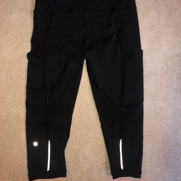 lululemon athletica Pants - Cropped black lululemon leggings